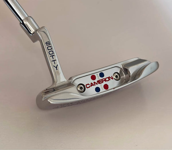 2005 New Scotty Cameron Studio Style Newport Putter