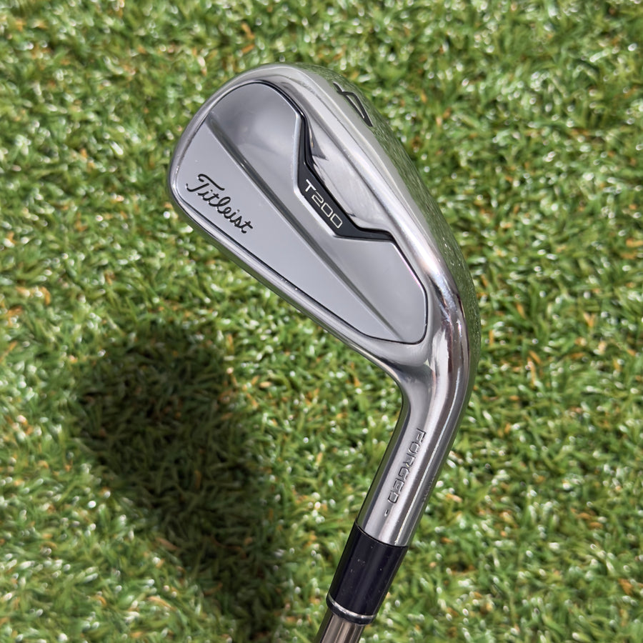 Titleist 2021 T200 Single 4 Iron Right Handed Stiff Flex